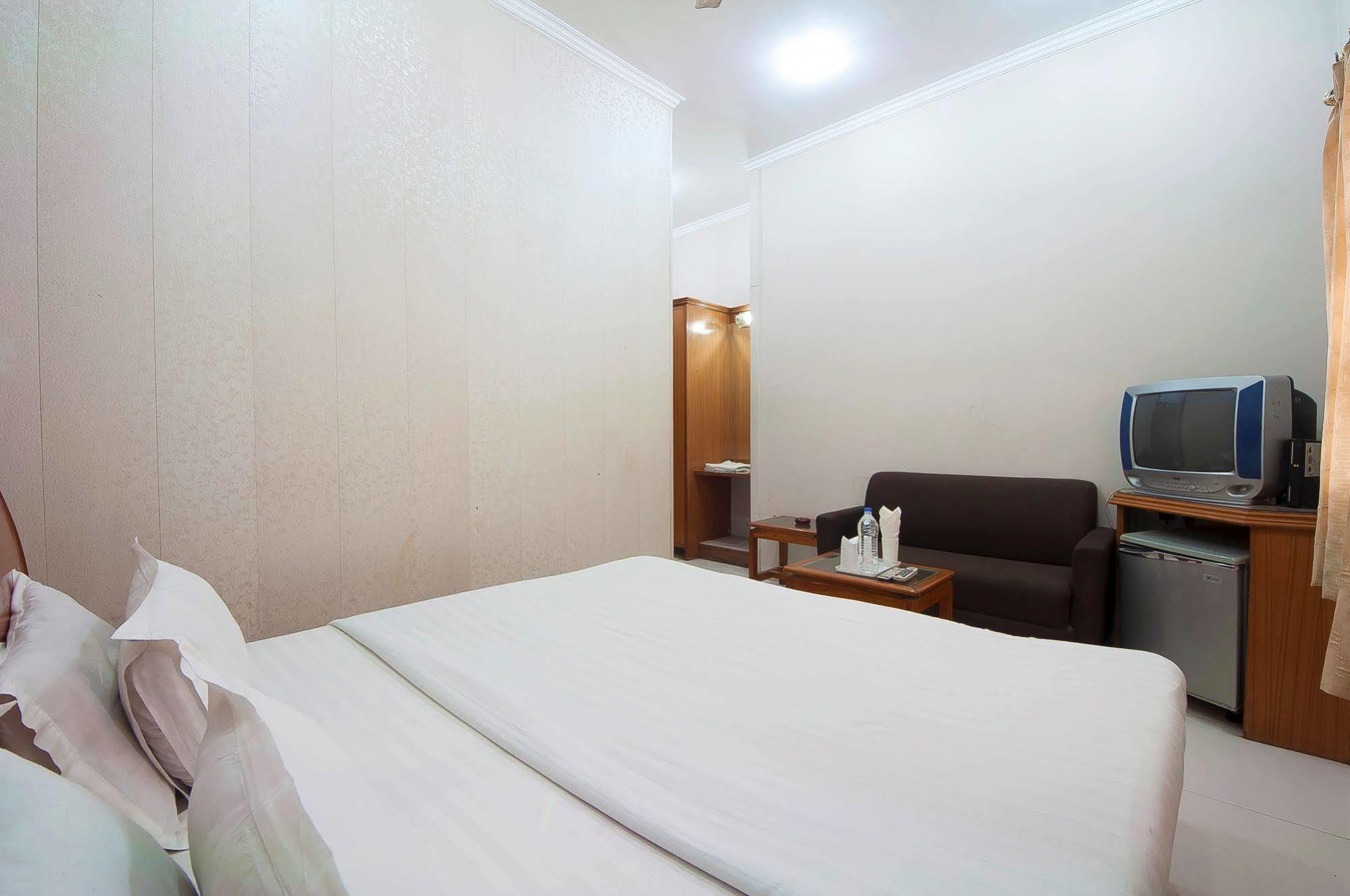 Fabhotel Basera Амритсар Екстериор снимка